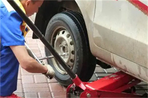 乌兰察布附近拖车24小时服务热线电话